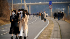 दक्षिण कोरियामा दैनिक पाँच लाख नयाँ संक्रमित